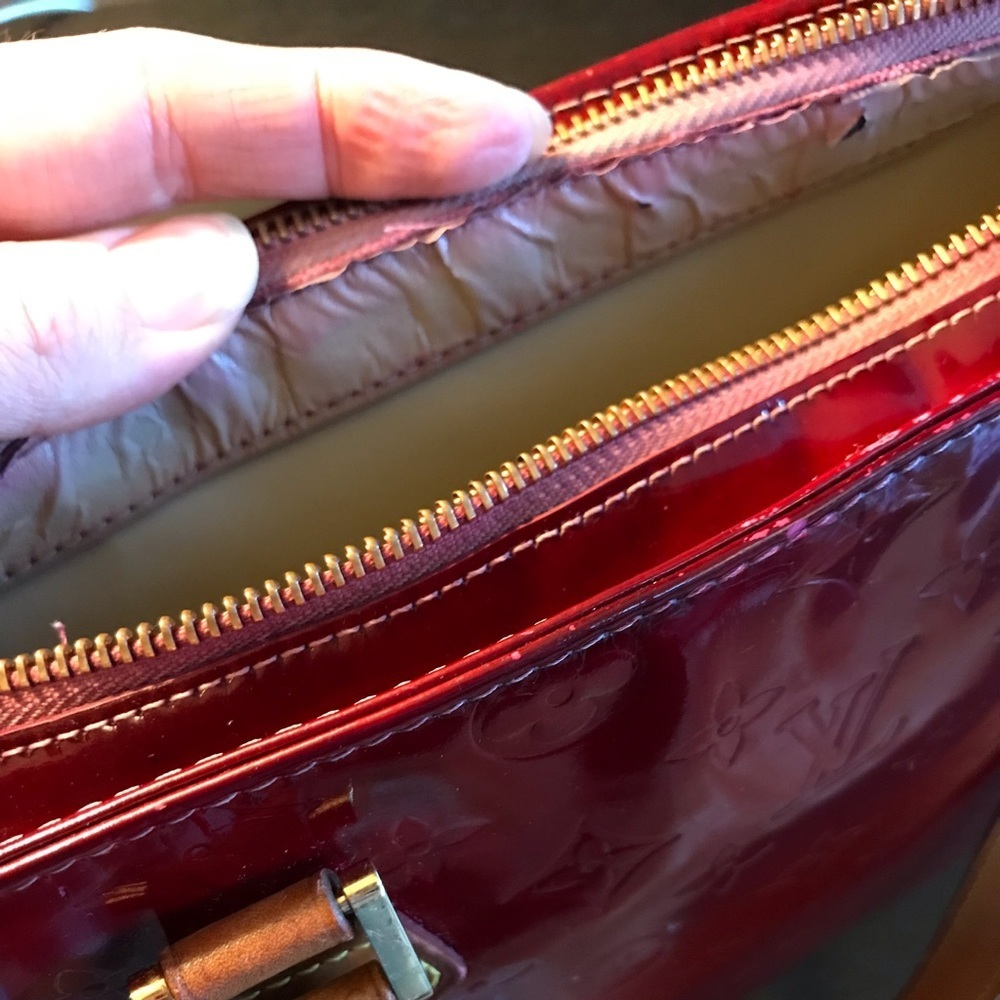 Louis Vuitton Pomme D’Amour Vernis Houston bag - Picture 13 of 16